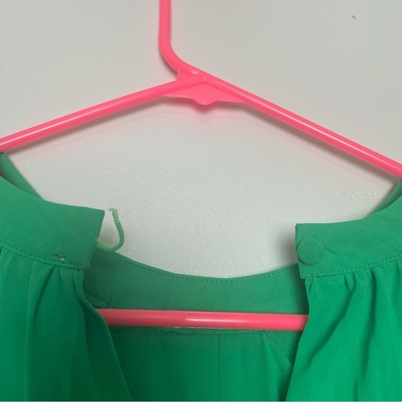 THML Halter Pleated Top Green NWT Size Small - Picture 5 of 10